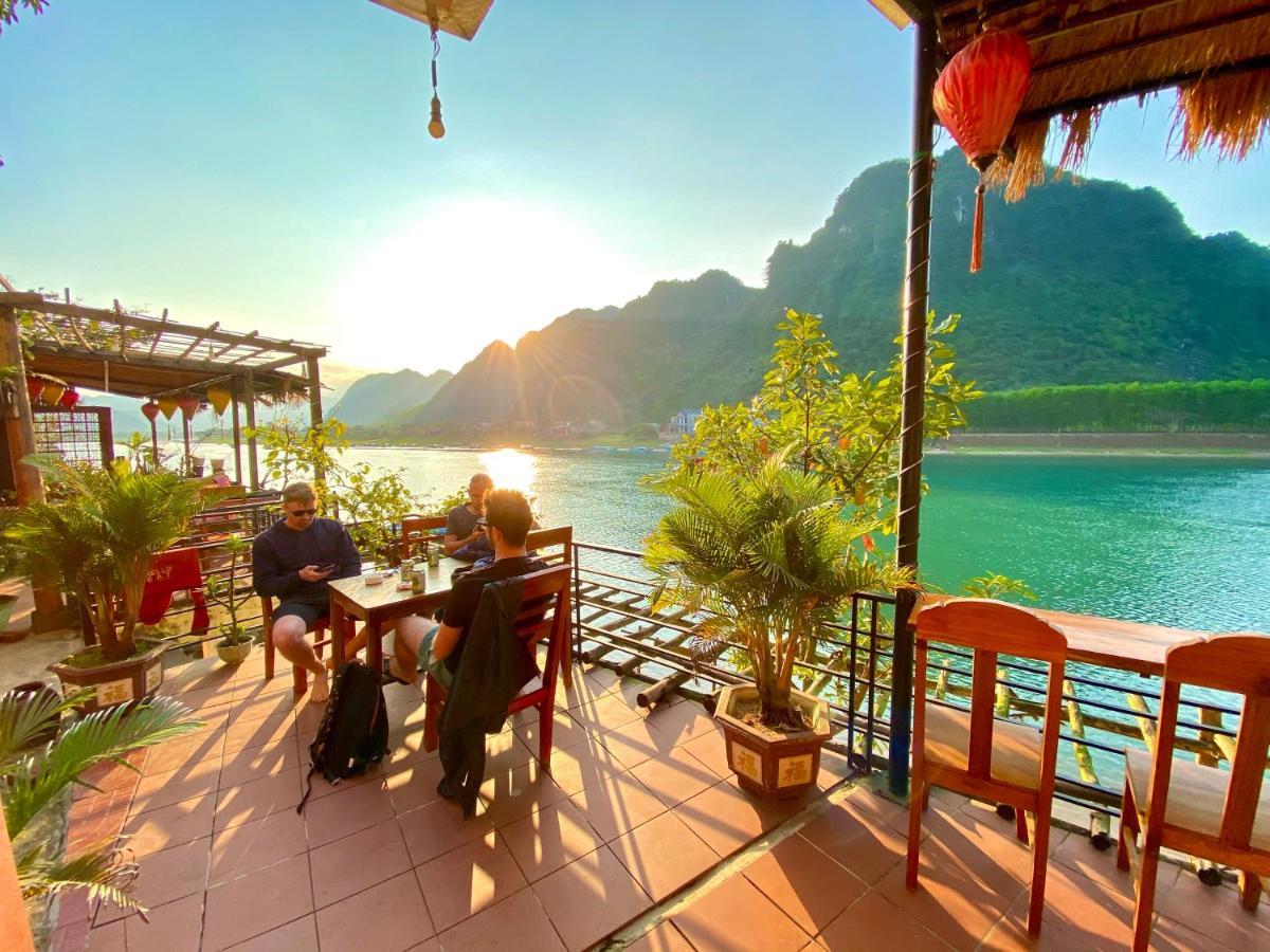 Phong Nha Coco Riverside Exterior photo