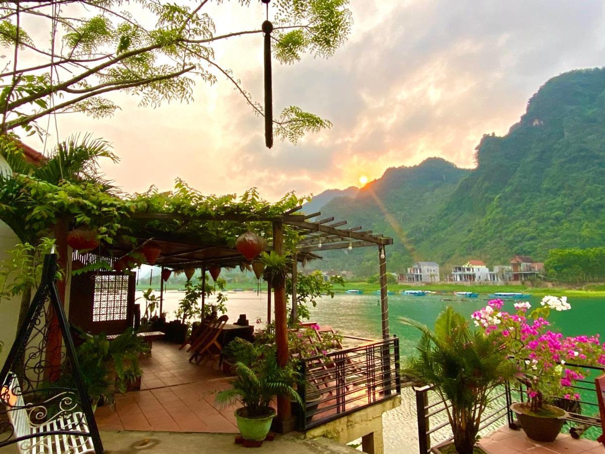 Phong Nha Coco Riverside Exterior photo
