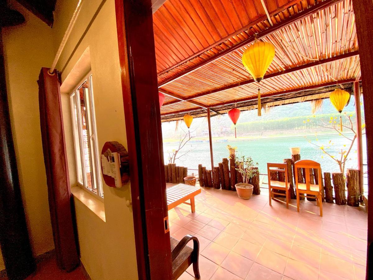 Phong Nha Coco Riverside Exterior photo