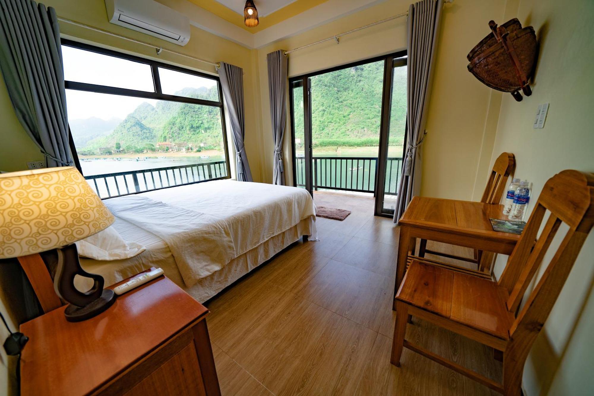 Phong Nha Coco Riverside Exterior photo