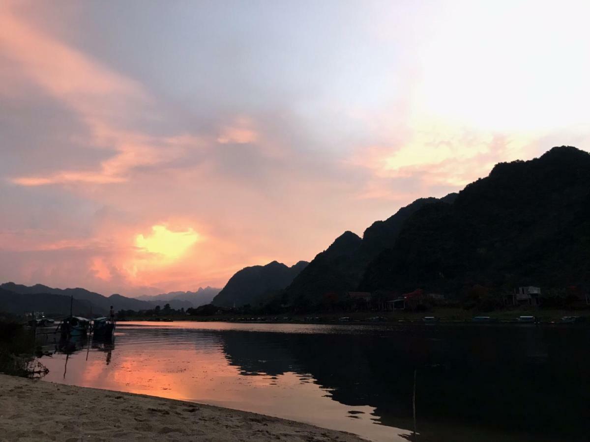 Phong Nha Coco Riverside Exterior photo